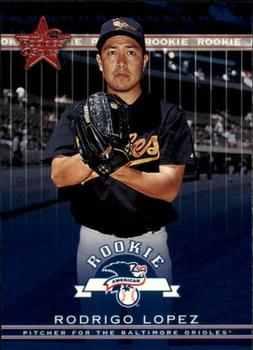 2002 Leaf Rookies & Stars #351 Rodrigo Lopez Front