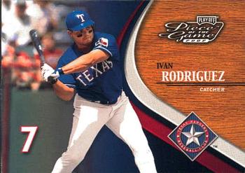 2002 Playoff Piece of the Game #43 Ivan Rodriguez Front