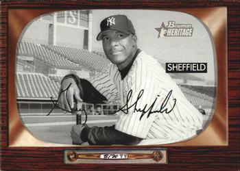 2004 Bowman Heritage - Black and White #68 Gary Sheffield Front