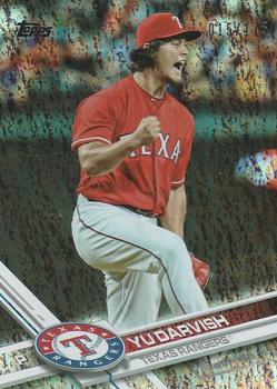 2017 Topps - Sparkle Foil #665 Yu Darvish Front