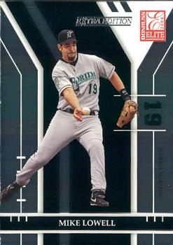 2004 Donruss Elite Extra Edition #98 Mike Lowell Front