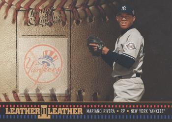2004 Donruss Leather & Lumber - Leather in Leather #LEL-9 Mariano Rivera Front