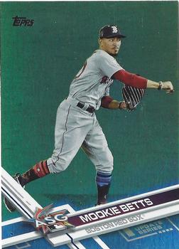 2017 Topps Update - Rainbow Foil #US18 Mookie Betts Front