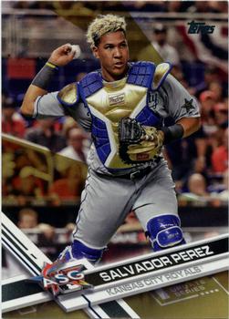 2017 Topps Update - Gold #US33 Salvador Perez Front