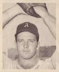 1948 Bowman #31 Bill McCahan Front