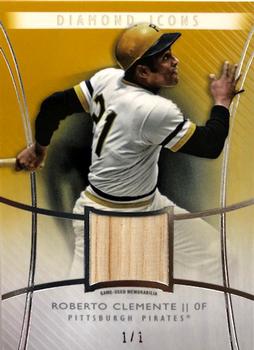 2017 Topps Diamond Icons - Single-Player Relics Gold #SR-RC Roberto Clemente Front