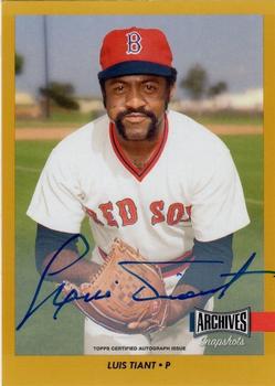 2017 Topps Archives Snapshots - Gold Autographs #AS-LT Luis Tiant Front