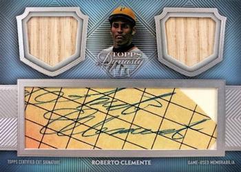2017 Topps Dynasty - Dual Relic Cut Signatures #DRCS-RC Roberto Clemente Front