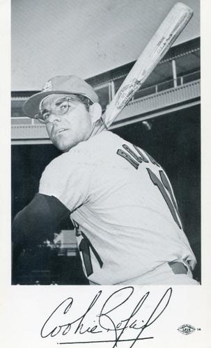 1970 St. Louis Cardinals Photocards #NNO Cookie Rojas Front