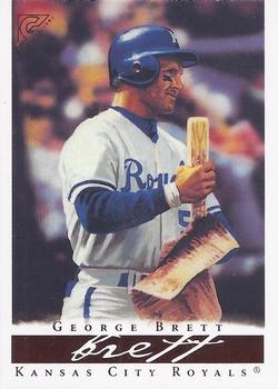 2003 Topps Gallery Hall of Fame #42 George Brett Front
