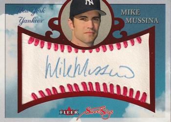 2004 Fleer Sweet Sigs - Autograph Red #SG-MM Mike Mussina Front