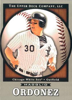 2003 Upper Deck Standing O! #19 Magglio Ordonez Front