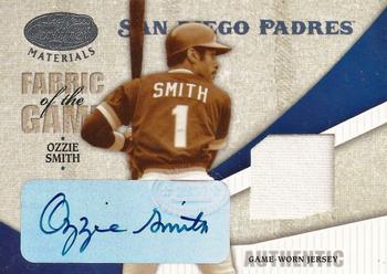 2004 Leaf Certified Materials - Fabric of the Game Autograph #FG-1 Ozzie Smith Front