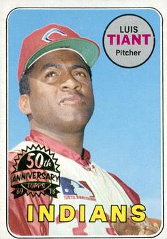 2018 Topps Heritage - 50th Anniversary Buybacks #560 Luis Tiant Front