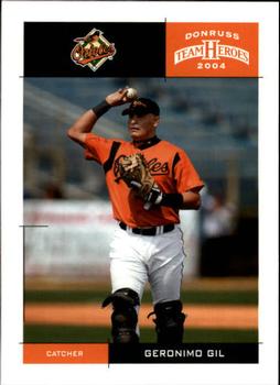 2004 Donruss Team Heroes #53 Geronimo Gil Front