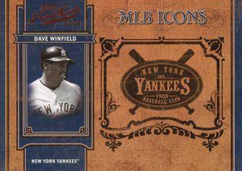 2004 Playoff Prime Cuts II - MLB Icons #MLB-62 Dave Winfield Front