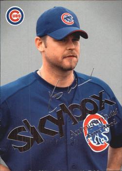 2004 SkyBox Autographics #46 Kerry Wood Front