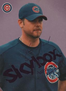 2004 SkyBox Autographics - Royal Insignia #46 Kerry Wood Front