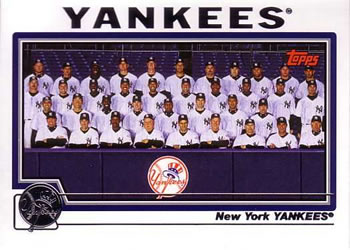 2004 Topps #657 New York Yankees Front
