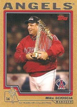 2004 Topps - Gold #267 Mike Scioscia Front