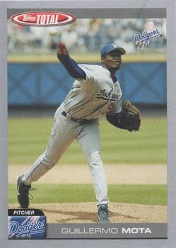 2004 Topps Total - Silver #14 Guillermo Mota Front