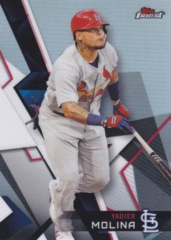 2018 Finest - Refractor #24 Yadier Molina Front