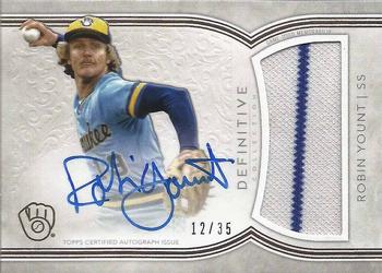 2018 Topps Definitive Collection - Definitive Autograph Relic Collection #DCAR-RY Robin Yount Front