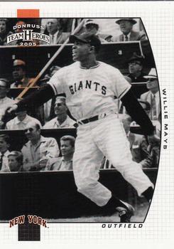 2005 Donruss Team Heroes #422 Willie Mays Front