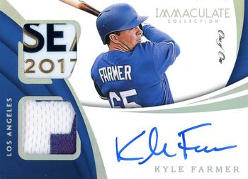 2018 Panini Immaculate Collection - Rookie Auto Dual Materials Platinum #RDM-KF Kyle Farmer Front