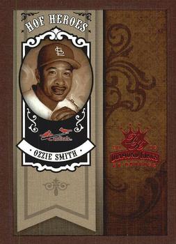 2005 Donruss Diamond Kings - HOF Heroes Framed Red #HH-47 Ozzie Smith Front