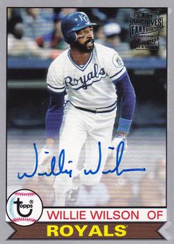 2018 Topps Archives - Fan Favorites Autographs Silver #FFA-WW Willie Wilson Front