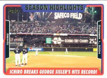 2005 Topps #334 Ichiro Breaks George Sisler's Hits Record! Front