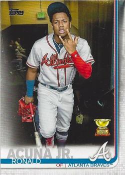 2019 Topps #1 Ronald Acuña Jr. Front