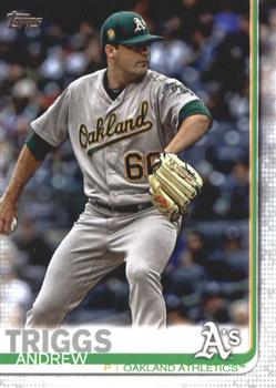 2019 Topps #565 Andrew Triggs Front