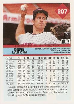 1992 Fleer #207 Gene Larkin Back