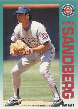 1992 Fleer #389 Ryne Sandberg Front