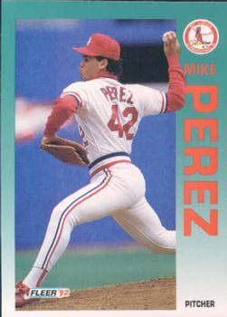 1992 Fleer #588 Mike Perez Front