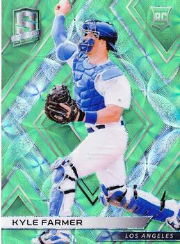 2018 Panini Chronicles - Spectra Neon Green #45 Kyle Farmer Front