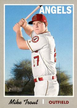 2019 Topps Heritage #485 Mike Trout Front