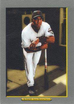 2005 Topps Turkey Red #1 Barry Bonds Front