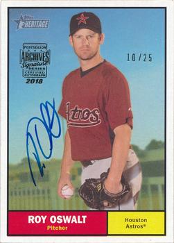 2018 Topps Archives Signature Series Retired Player Edition - Encased Buyback Autographs - Roy Oswalt #272 Roy Oswalt Front