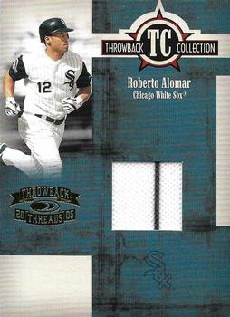 2005 Donruss Throwback Threads - Throwback Collection Material #TC-12 Roberto Alomar Front