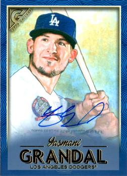 2018 Topps Gallery - Autographs Blue #124 Yasmani Grandal Front