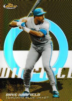 2005 Finest - Refractors Gold #161 Dave Winfield Front