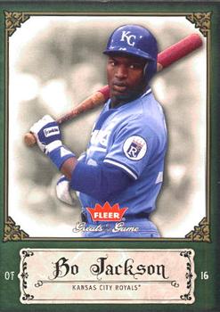 2006 Fleer Greats of the Game #10 Bo Jackson Front