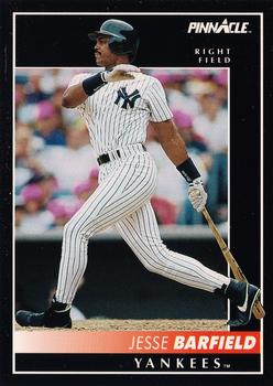1992 Pinnacle #425 Jesse Barfield Front