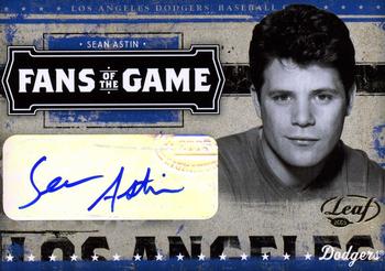 2005 Leaf - Fans of the Game Autographs #FG-1 Sean Astin Front