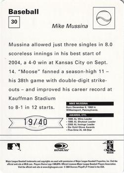 2005 Leaf - Sportscasters 40 White Fielding-Bat #30 Mike Mussina Back