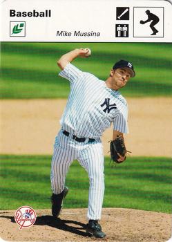 2005 Leaf - Sportscasters 40 White Fielding-Bat #30 Mike Mussina Front