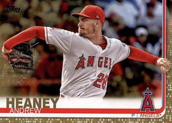 2019 Topps - Gold #257 Andrew Heaney Front